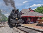 WMSR 1309 sits next to Frostburg depot during the station stop